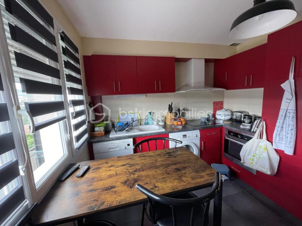 Appartement / 2 chambres / garage / balcon / cave – 3 pièces – 2 chambres – 71 m²