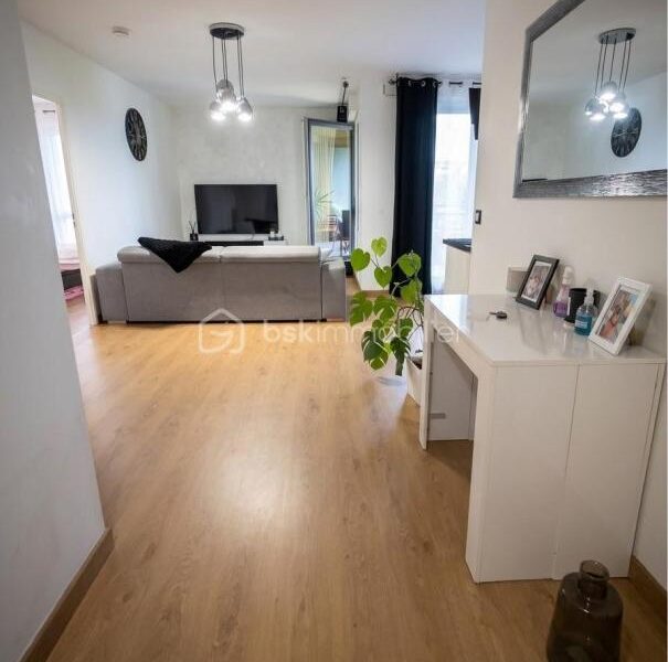 Appartement à vendre à Echirolles — Vue montagne — photo 2