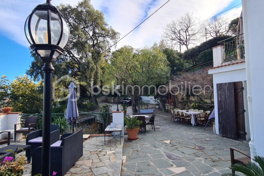 Maison à vendre à Menton — Vue mer — photo 2
