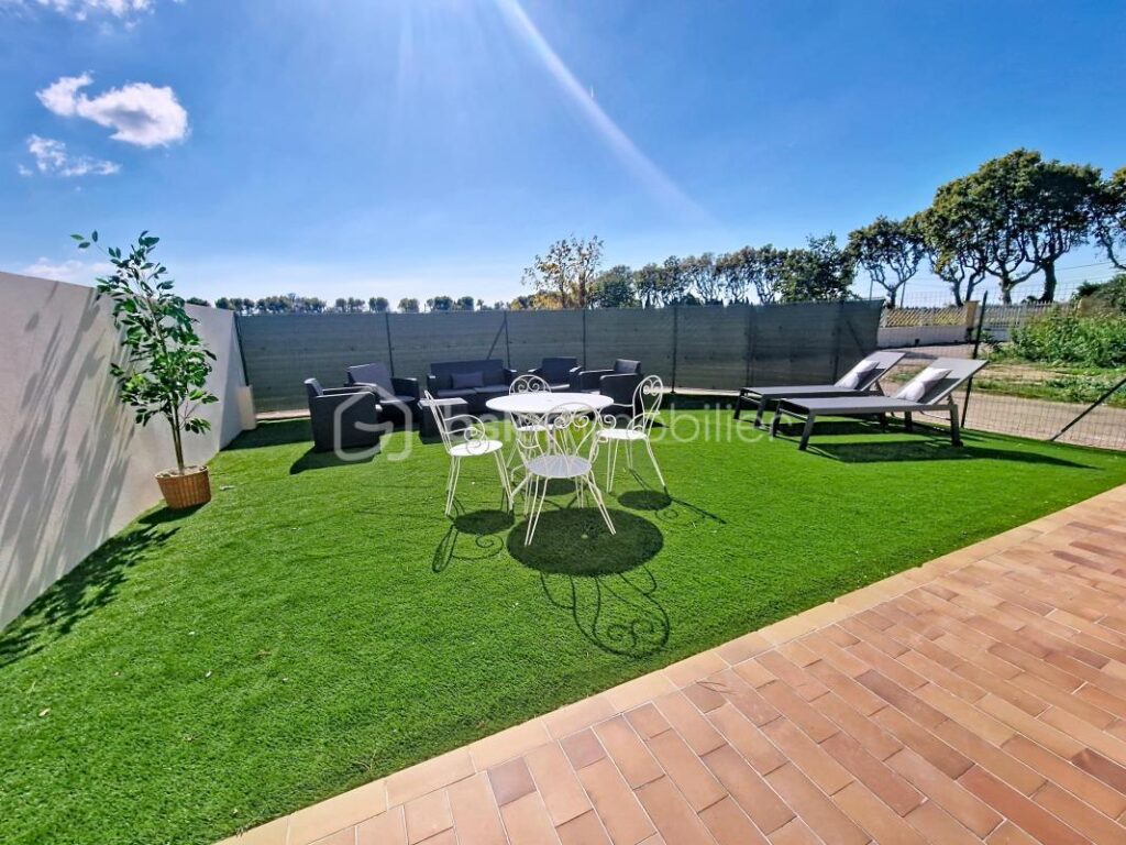 *** LA FARE LES OLIVIERS – 100 m2- 3 ch – AU CALME *** – 4 pièces – 3 chambres – 114 m²