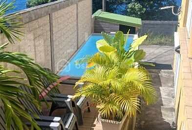 Appartement avec piscine dans un cadre idyllique ! – 3 pièces – 2 chambres – 53 m²