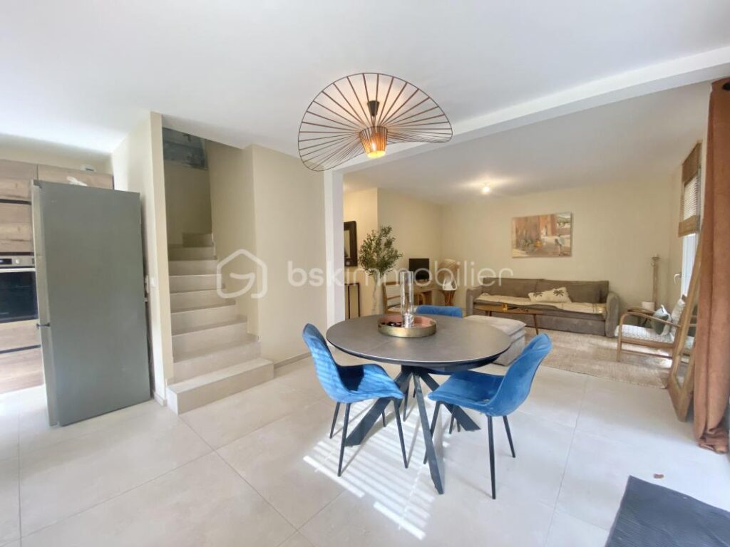 Jolie maison, au calme absolu ! – 4 pièces – 3 chambres – 90 m²