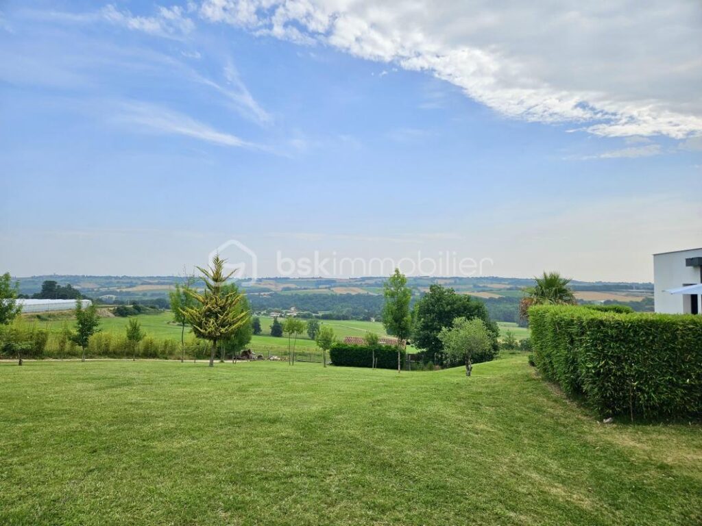 Maison 4 pièces 150 m² – 4 pièces – 3 chambres – 150 m²