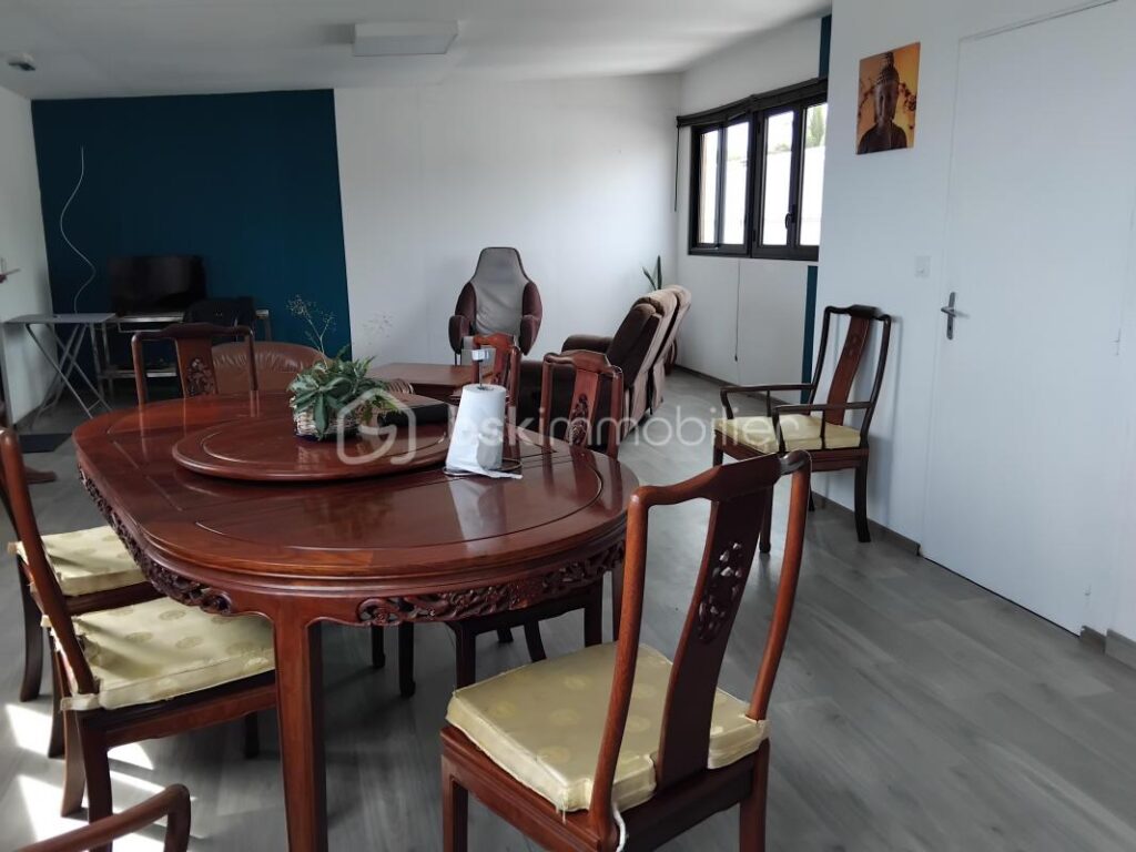 Appartement T2 Meublé à Louer à Usage Professionnel – 2 pièces – 1 chambre – 70 m²