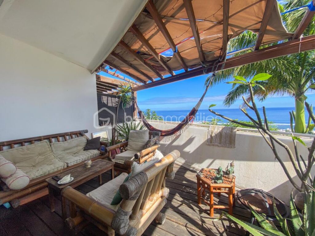 Appartement T2 en Triplex avec vue mer – 2 pièces – 1 chambre – 58 m²