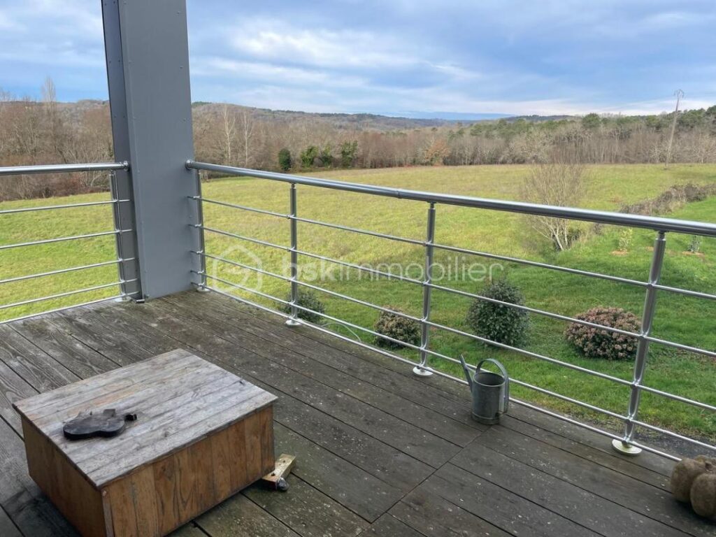 Maison Contemporaine d’Architecte de 2020 située à Loubéjac 24550 – 4 pièces – 3 chambres – 135 m²