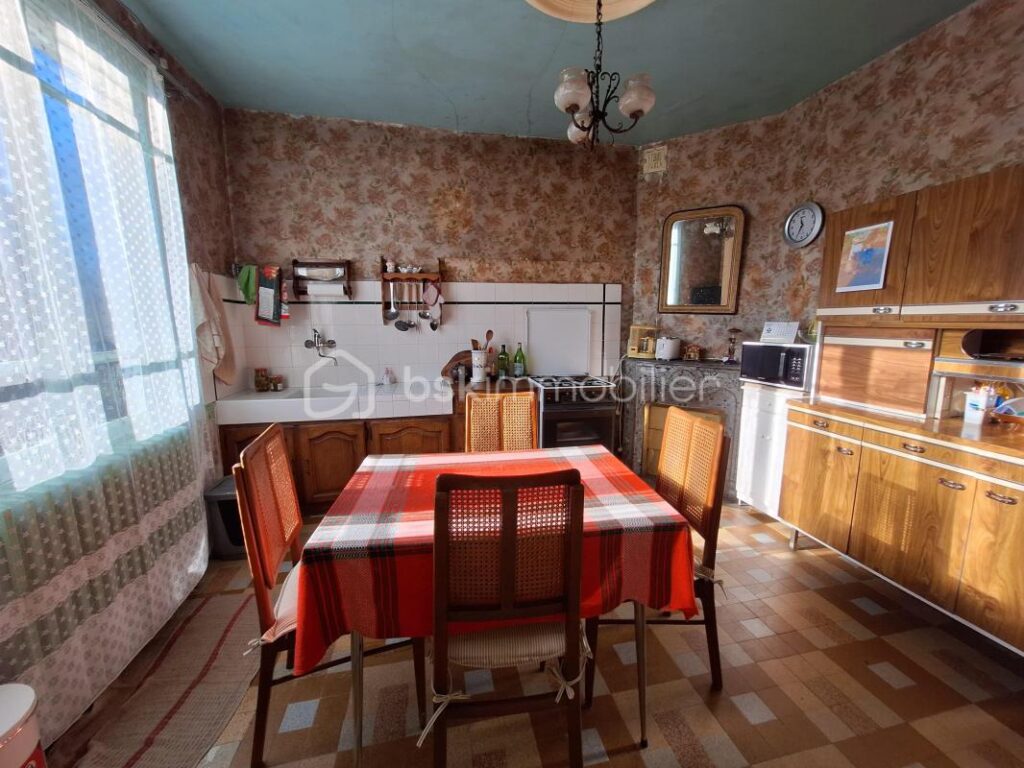 Maison 5 chambres – 6 pièces – 5 chambres – 110 m²