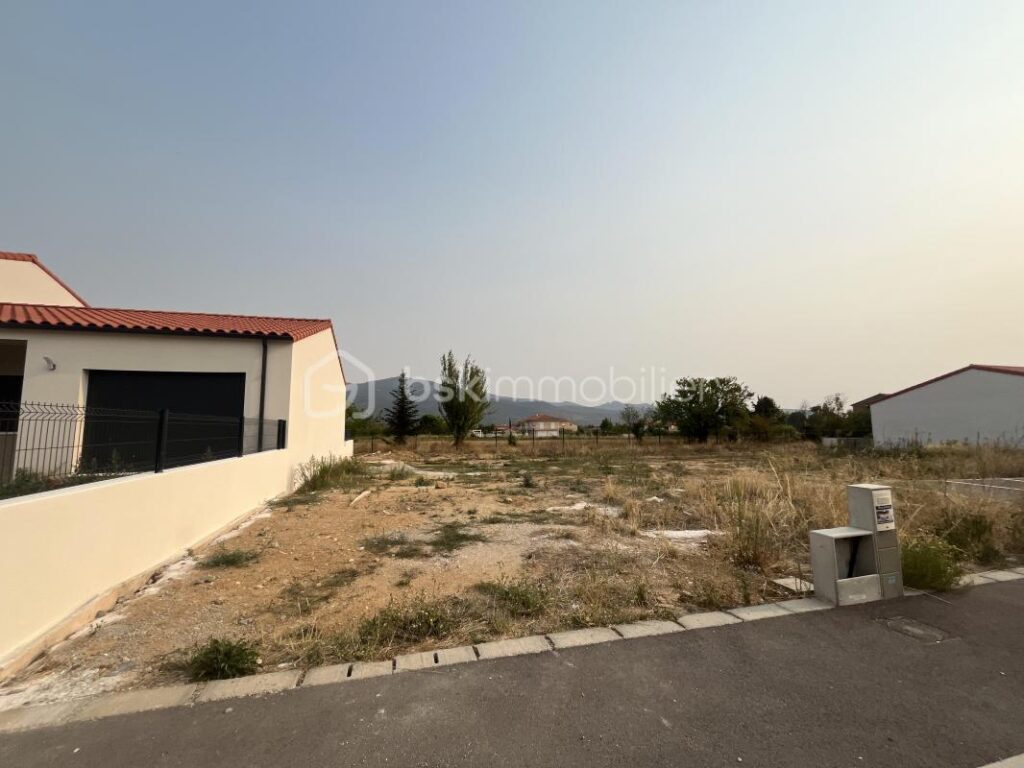Terrain constructible de 325 m² à Los Masos – Opportunité rare ! – NR pièces – NR chambres – 325 m²
