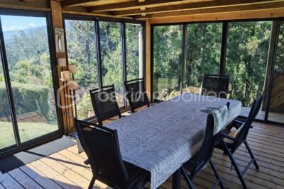 A VENDRE – VILLA SUR DOMAINE – LE BRULE – SAINT DENIS – 8 pièces – 4 chambres – 267 m²