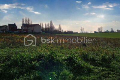 TERRAIN CONSTRUCTIBLE – NR pièces – NR chambres – 5579 m²