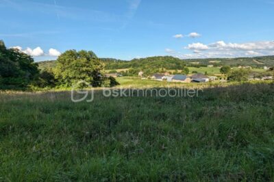 Parcelle constructible 2200m2 avec étude de sol – NR pièces – NR chambres – 2280 m²