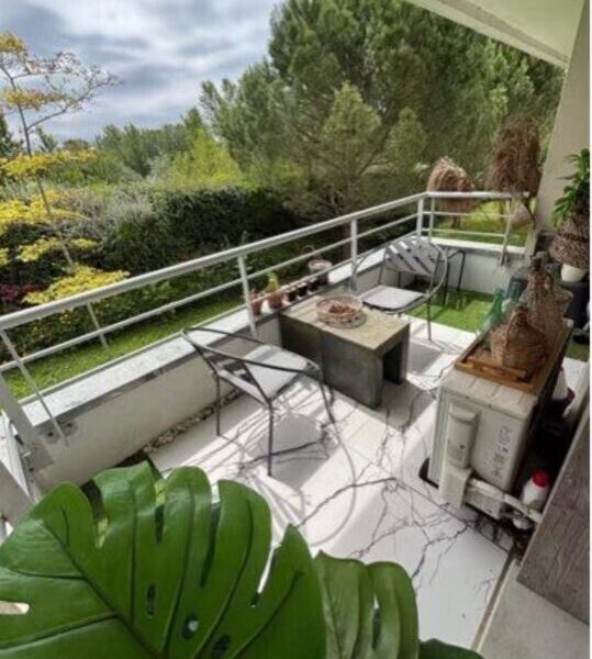 Appartement à vendre à Saint jean