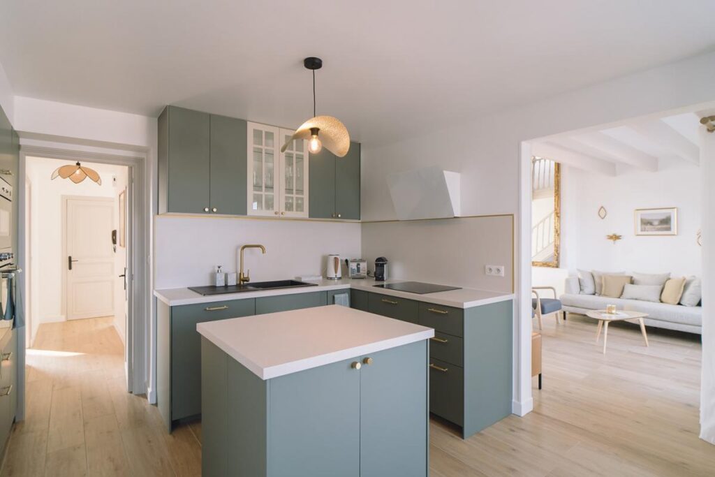 Duplex de 122m², vue sur mer – 5 pièces – 4 chambres – 122 m²