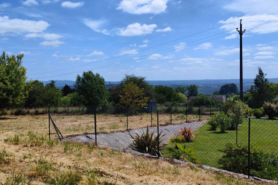 Terrain à vendre à Donzenac