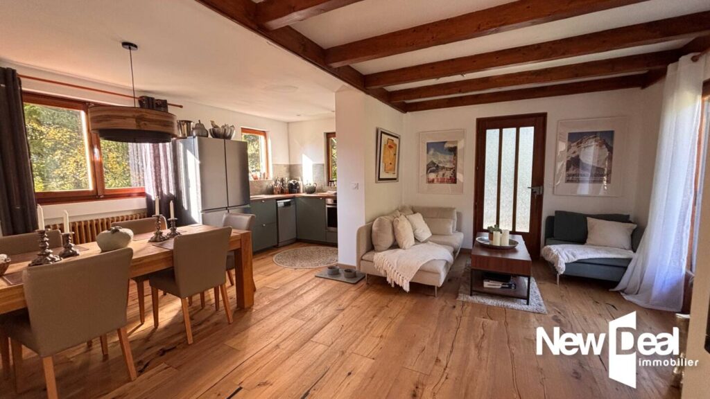 CHALET 3 PIECES – 2 Chambres + MAZOT – LES BOSSONS – CHAMONIX MONT BLANC – 3 pièces – 2 chambres – 65 m²