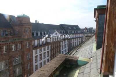 3%.COM : Strasbourg-Place Kleber T3 dernier étage – 3 pièces – 2 chambres – 55 m²