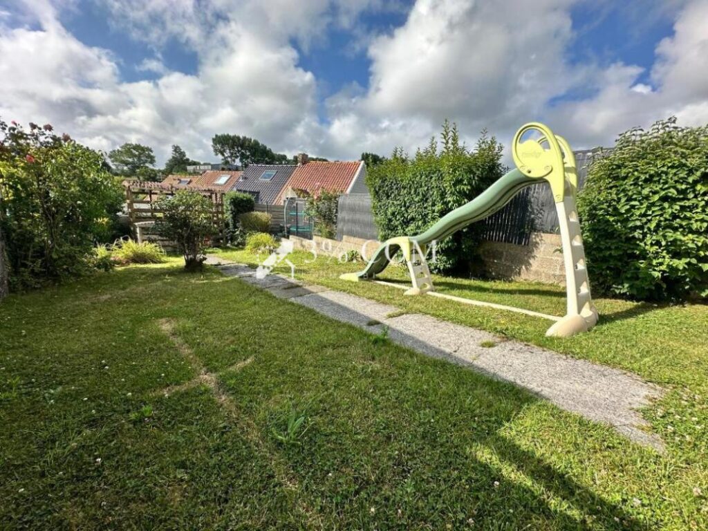 MAISON GARAGE 3/4 CHS – 6 pièces – 4 chambres – 106 m²