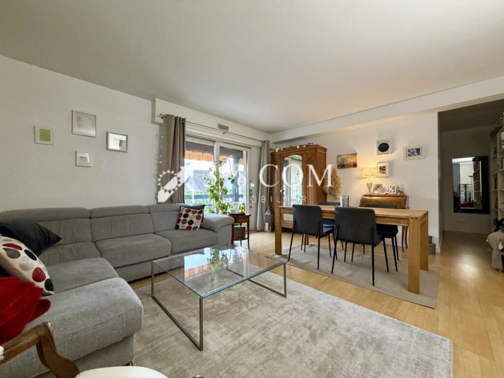 3%.COM – EXCLUSIVITÉ à SCHILTIGHEIM – Bel appartement de 4 p – 4 pièces – 3 chambres – 90 m²