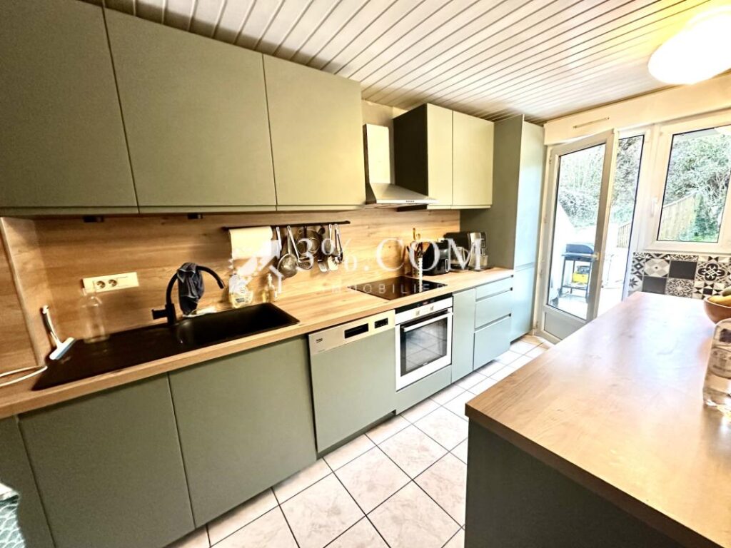 MAISON – 4 CHAMBRES – JARDIN – GARAGE – METZ – 7 pièces – 4 chambres – 150 m²