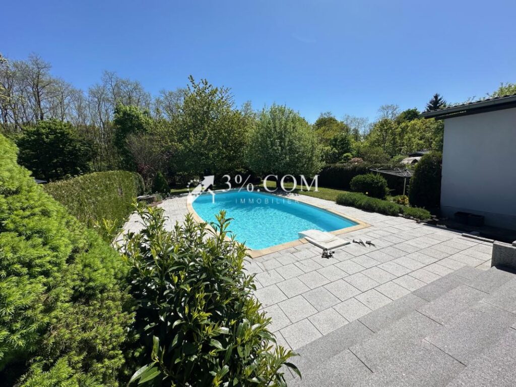 3%.COM – Maison avec piscine – 5 pièces – 3 chambres – 169 m²