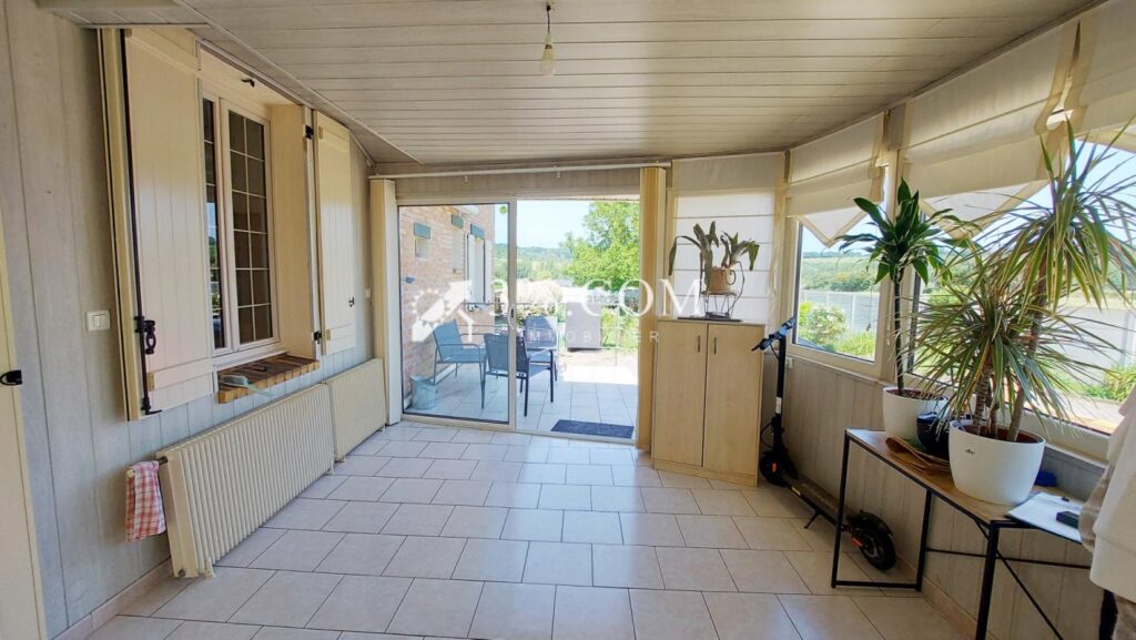 Secteur Gamaches : Pavillon rénové, 3 CH, veranda, sous sol – 6 pièces – 3 chambres – 126 m²