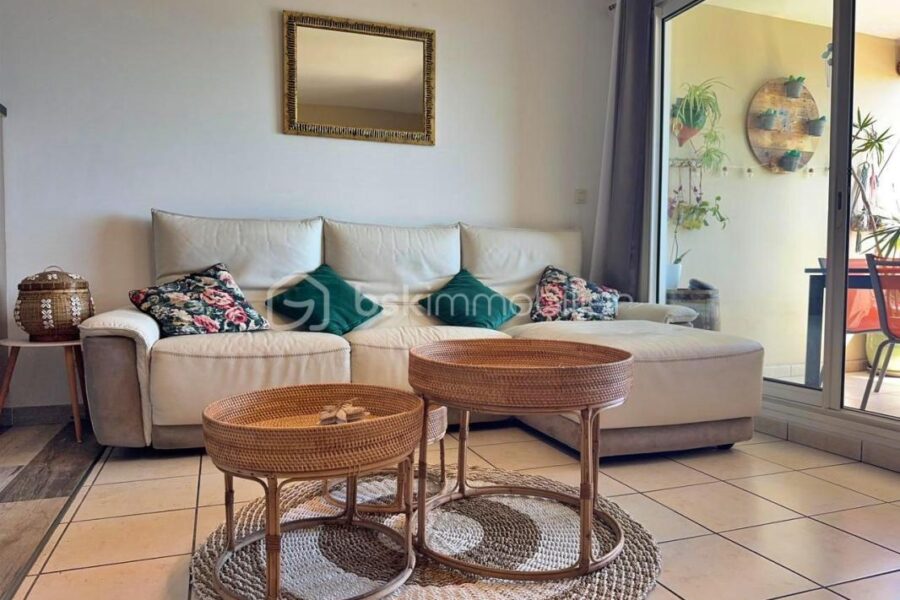 Appartement à vendre à Les avirons — Vue mer — photo 3