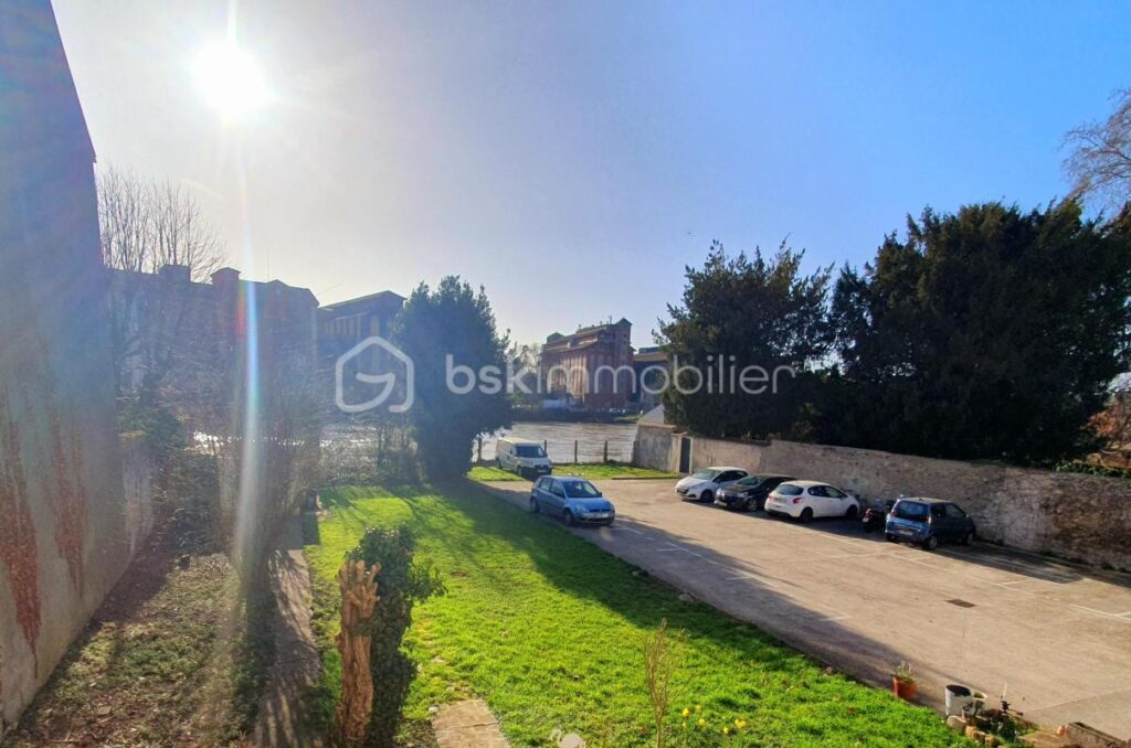 APPARTEMENT DE 84 M² – 3 pièces – 1 chambre – 84 m²