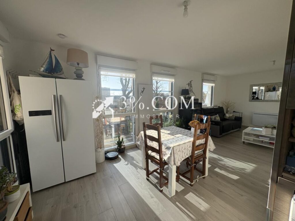 Appartement type 3 avec balcon 71m2 résidence récente à Anz – 4 pièces – 2 chambres – 70 m²