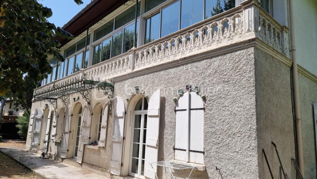 Toulouse maison de caractère du 19 -ème T8 de 214 m² avec 2000 m² de parc – 7 pièces – 5 chambres – 214 m²