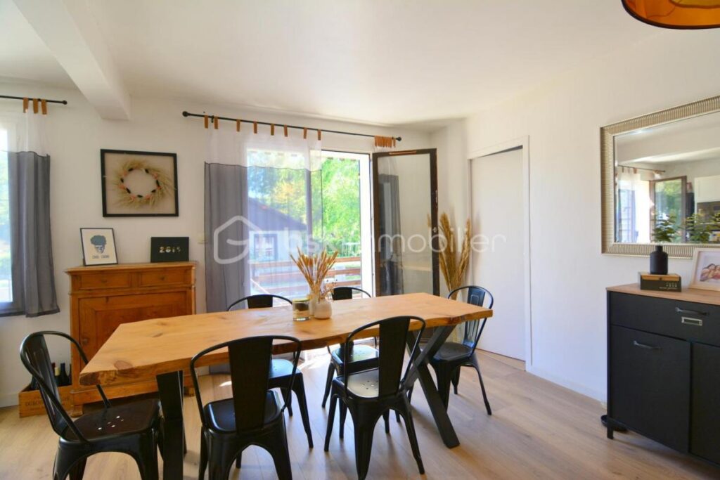 REZ DE JARDIN A VENDRE – 4 pièces – 3 chambres – 72 m²