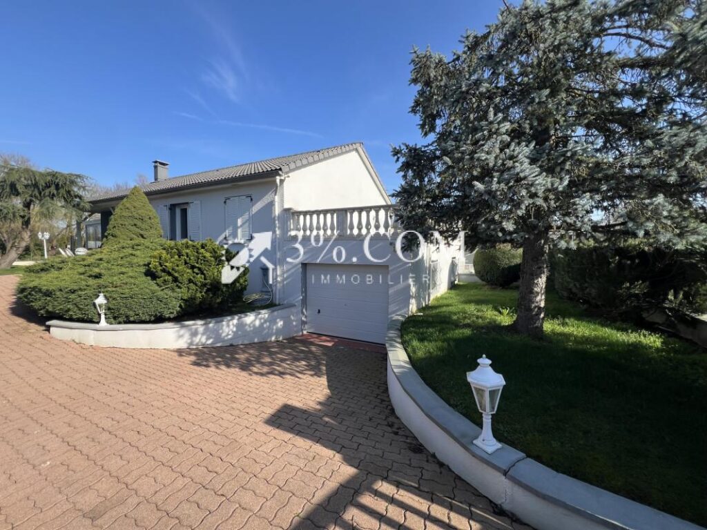 Maison +Terrain 1200 m2 +Piscine 54300 Lunéville – 6 pièces – 3 chambres – 90 m²