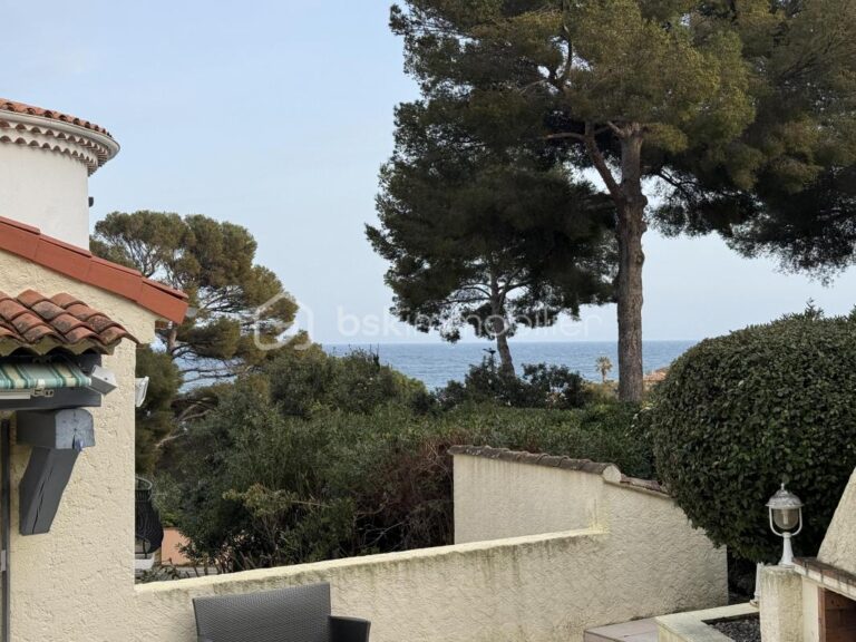 Maison Appartement – 4 pièces – 3 chambres – 110 m²