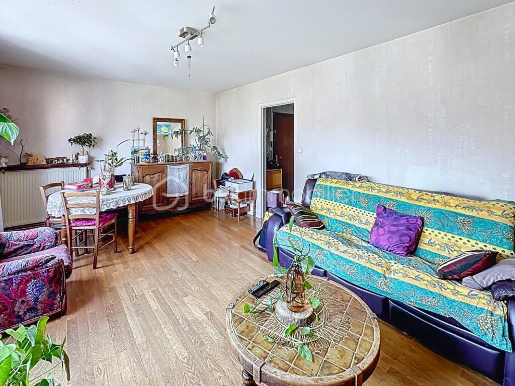 ✨ T4 lumineux avec vue Belledonne – Ascenseur – Résidence fermée – 4 pièces – 3 chambres – 87 m²