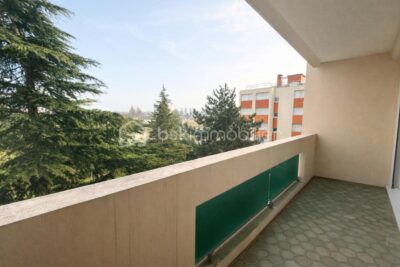 4 pièces 80 m² avec loggia et terrasse 9 m² – vue dégagée sur parc – Écondeaux – 4 pièces – 3 chambres – 80 m²