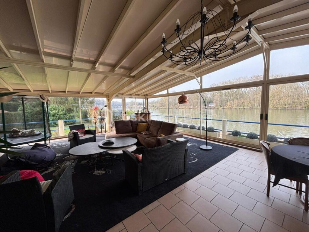 Demeure de Prestige avec Vue Panoramique sur Seine, accès au Fleuve : Un Joyau Rare – 12 pièces – 5 chambres – 320 m²