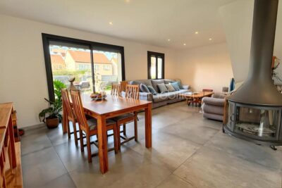 Élégance et confort dans un quartier pavillonnaire de Trappes – 6 pièces – 4 chambres – 140 m²