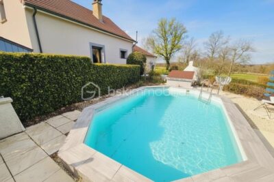 Maison rénovée avec vue campagne – Parigny – 6 pièces – 4 chambres – 120 m²