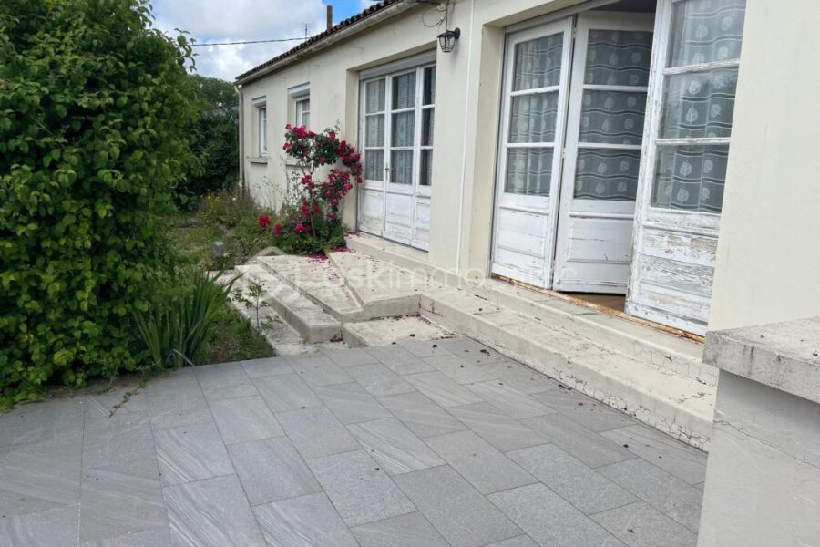 Maison à vendre à Cozes