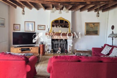 Maison en pierre avec potential gîte – 9 pièces – 5 chambres – 202 m²