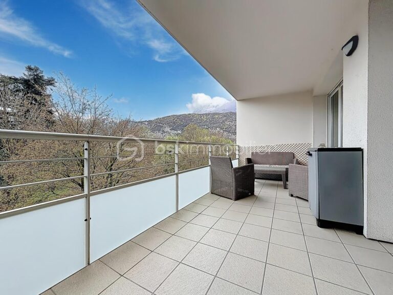 Appartement T3 de 67m2 avec terrasse – 3 pièces – 2 chambres – 66 m²