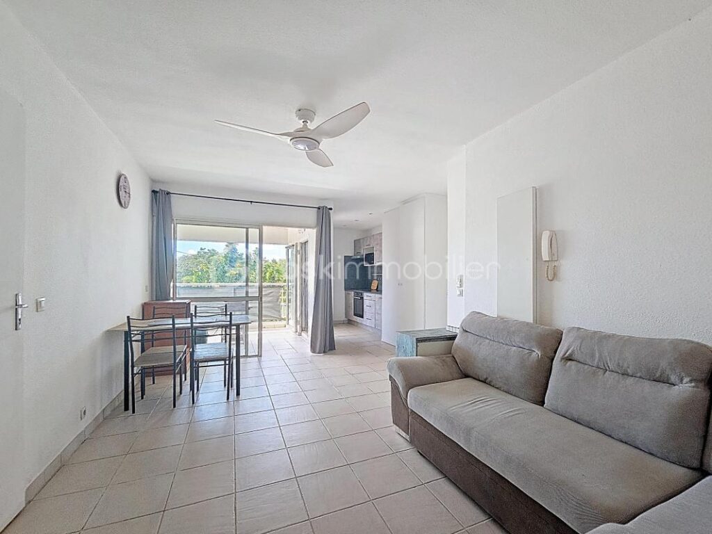 Appartement T2 + parking résidence avec piscine – 2 pièces – 1 chambre – 41 m²