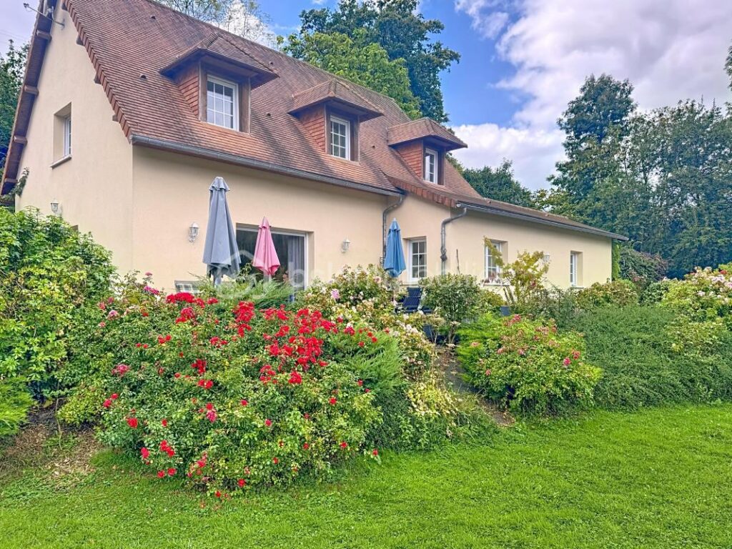 Élégante maison contemporaine de 149 m² au cœur d’un environnement privilégié – 5 pièces – 3 chambres – 149 m²