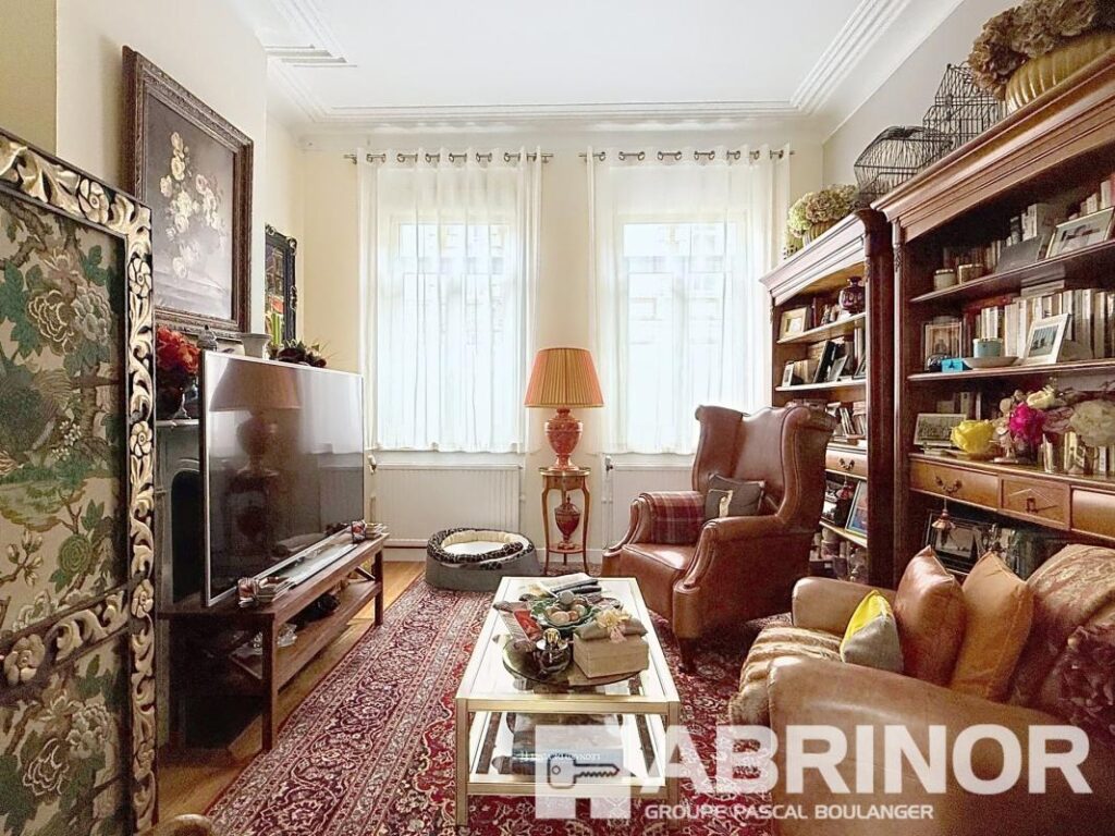 Maison de charme – Quartier Saint-Acheul – Amiens – 5 pièces – 3 chambres – 117 m²