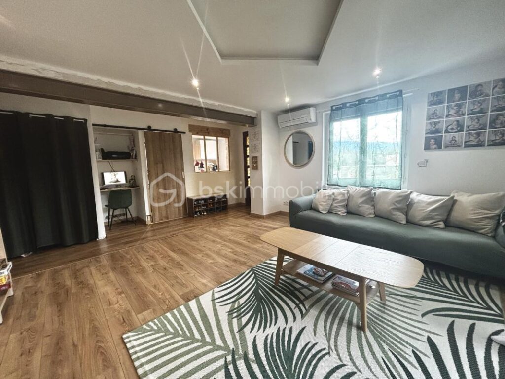 Maison plain-pied 108 m² avec studio indépendant sur un terrain de 760 m² – 5 pièces – 4 chambres – 108 m²