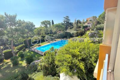 T3 lumineux avec parking, cave & piscine — Villeneuve-Loubet – 3 pièces – 2 chambres – 66 m²