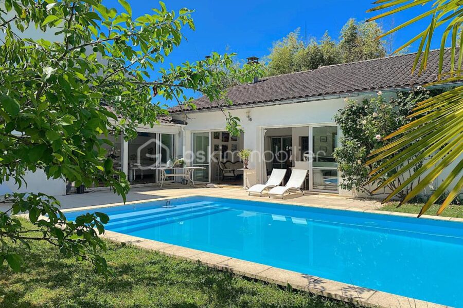 Maison à vendre à Merignac
