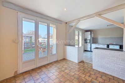 Maison 3 chambres 1 bureau jardin garage – 7 pièces – 3 chambres – 107 m²