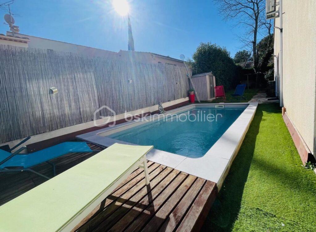 MAISON T5 AVEC PISCINE / ENVIRONNEMENT CALME – 5 pièces – 4 chambres – 125 m²