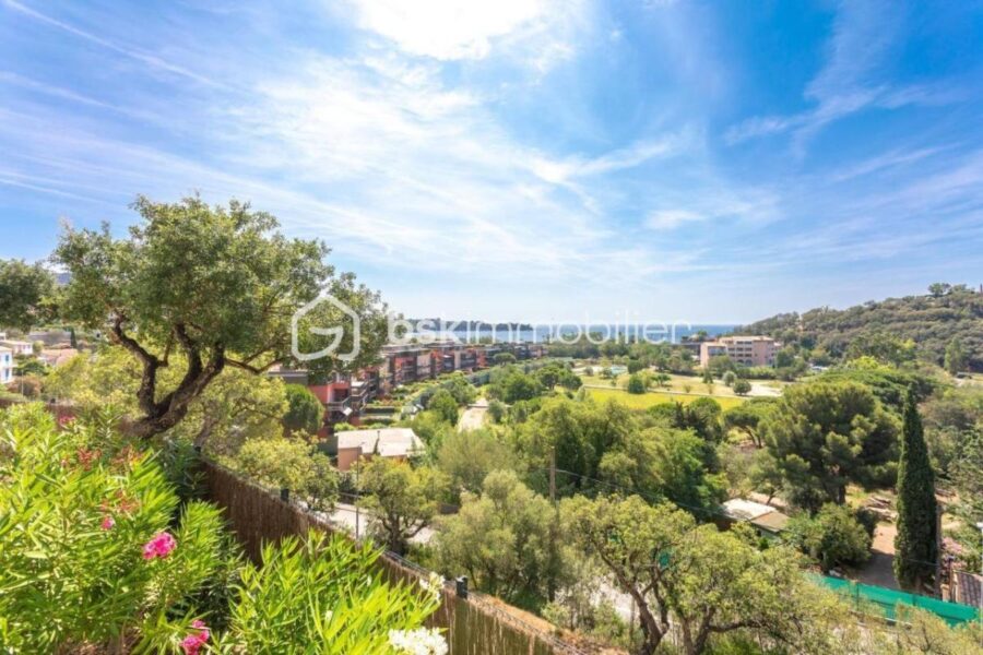 Maison à vendre à Saint raphael — Vue mer — photo 1