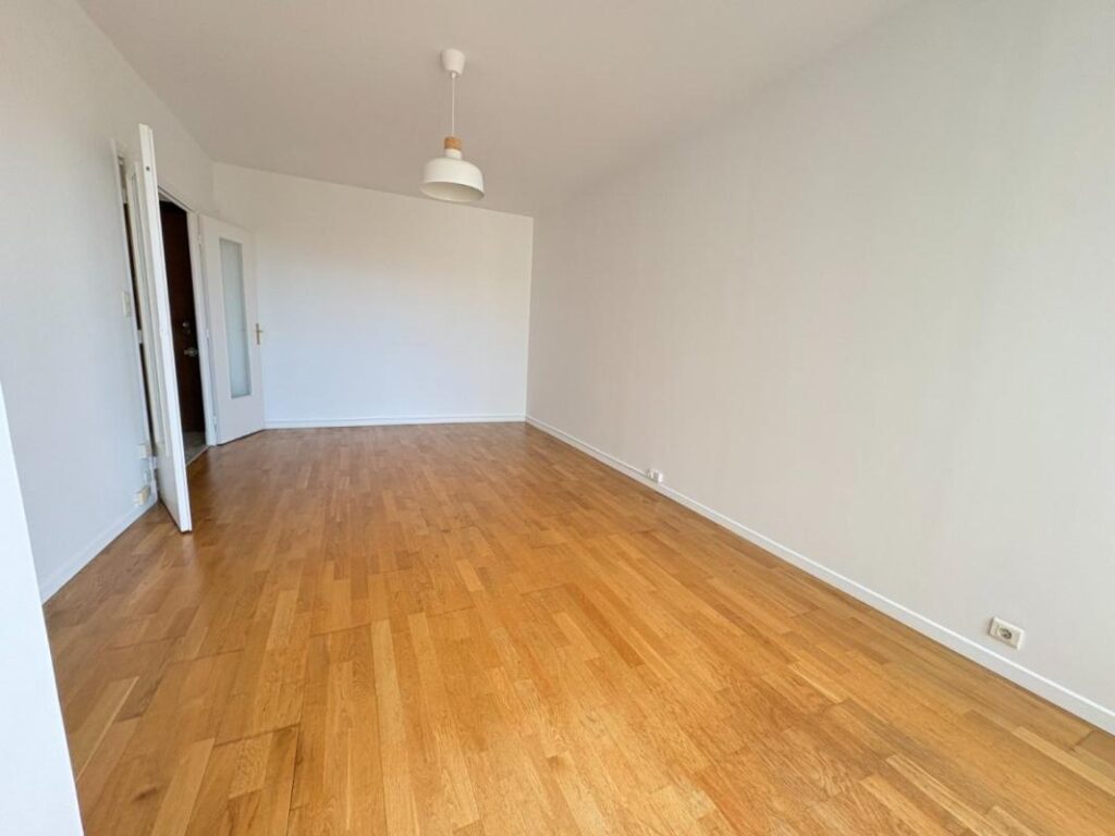 T1 A LOUER RUE LEPENTE – 1 pièce – 1 chambre – 36 m²